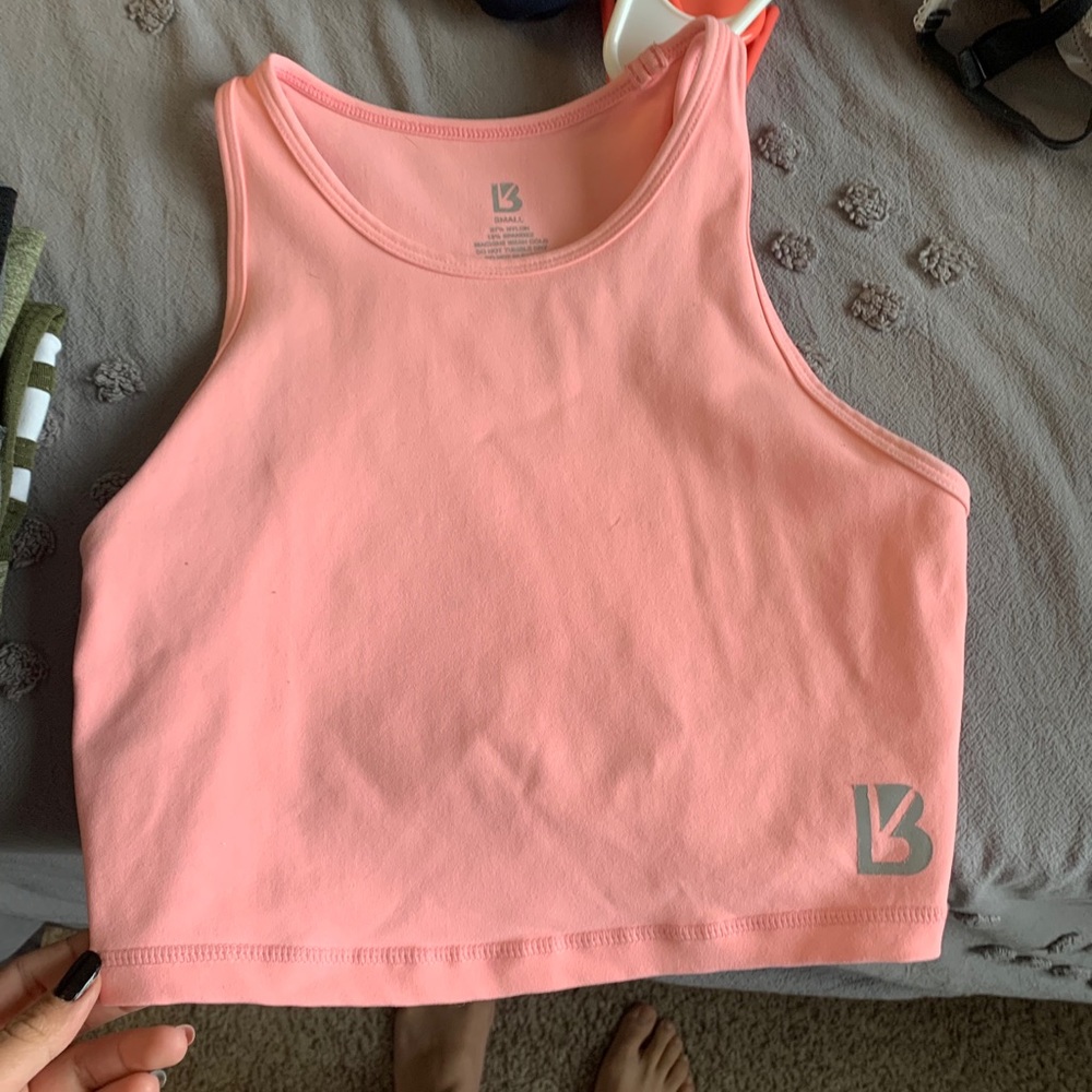 Buff bunny top